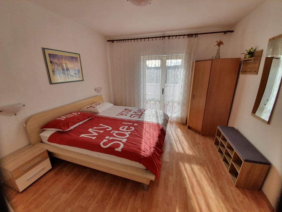 Appartamento 6 M, 50 M Do Plaze Barbat na Rabu Esterno foto