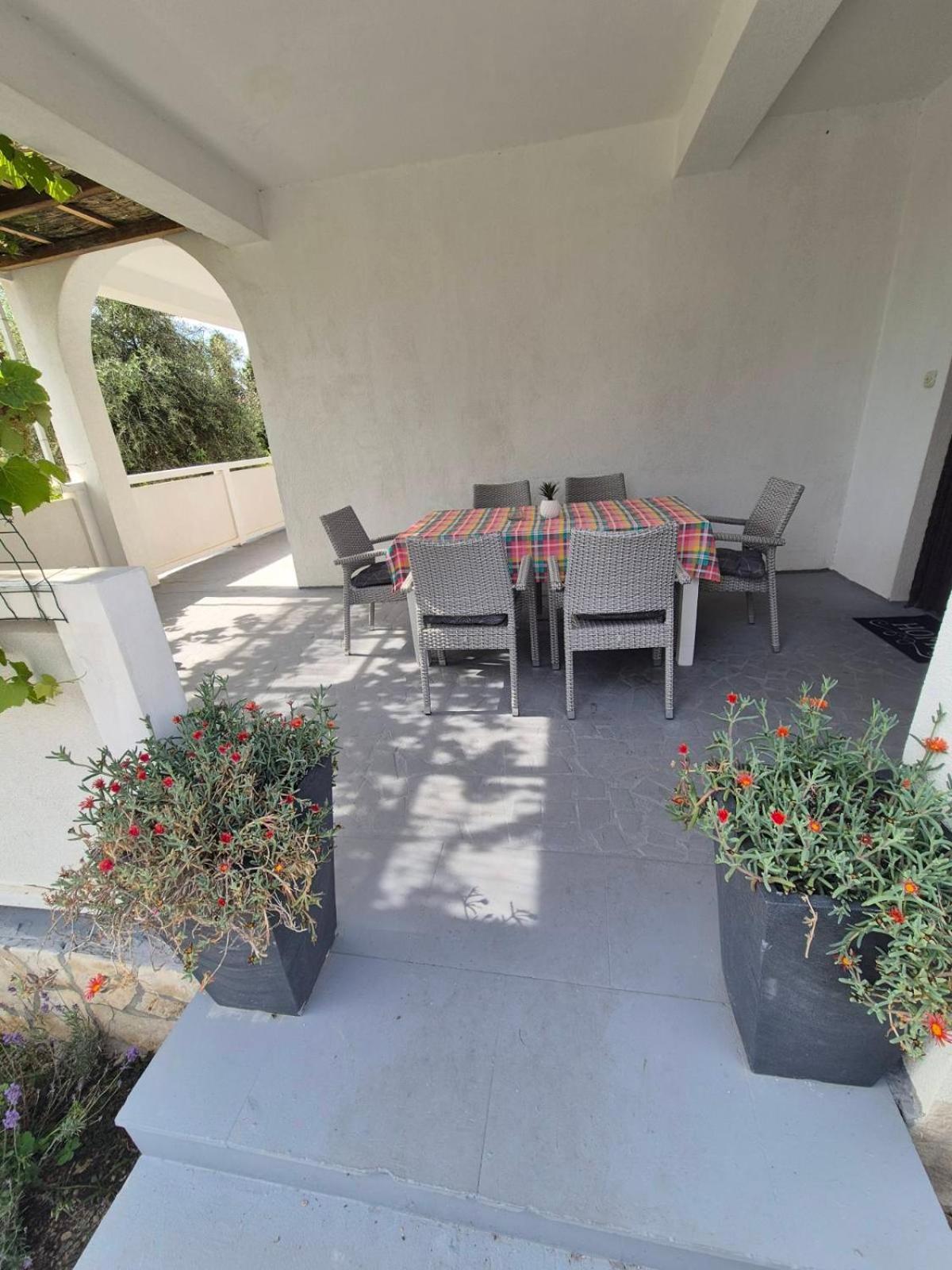 Appartamento 6 M, 50 M Do Plaze Barbat na Rabu Esterno foto